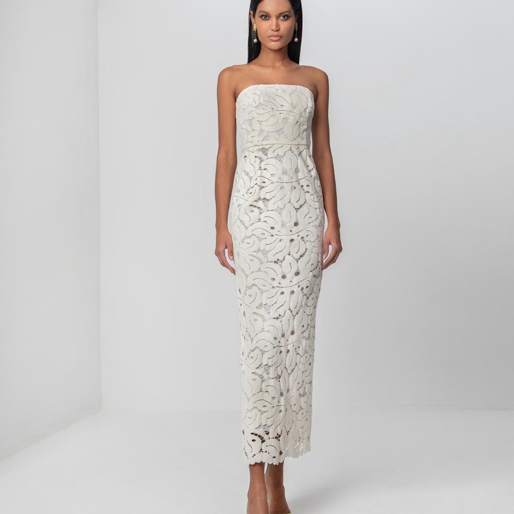 Forever Young the Label Callie Ecru Dress (S). White midi floral lace dress